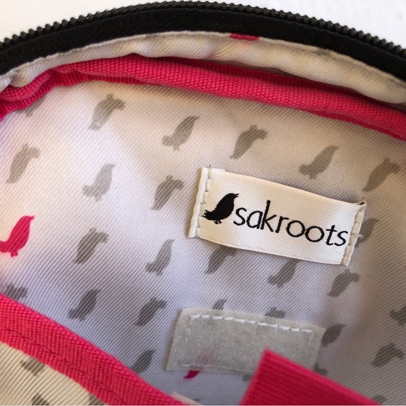 Sakroots Crossbody Sling Backpack Hiker Floral - Picture 7 of 11